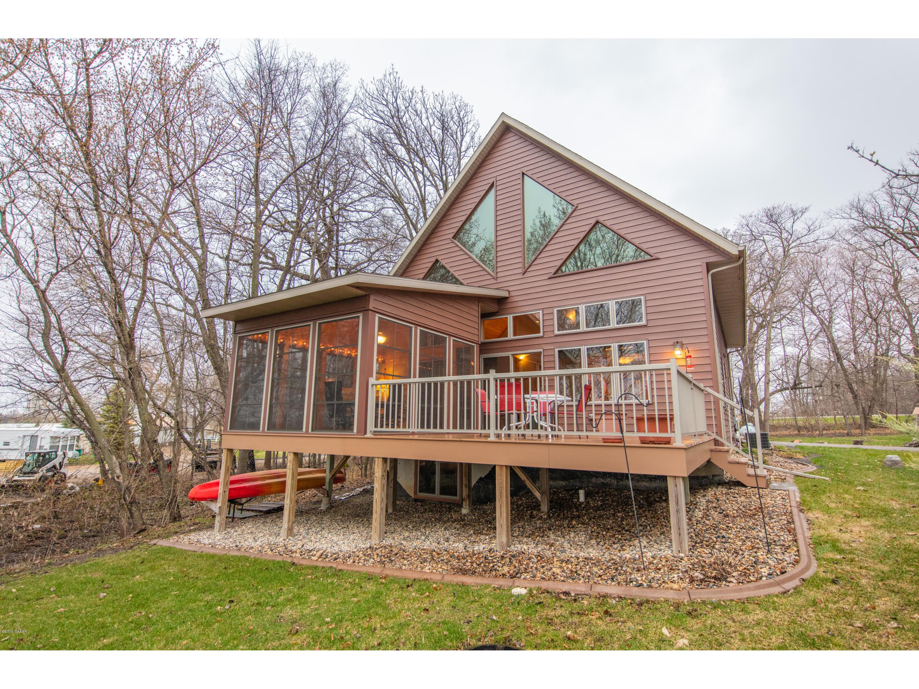 10063 218th Avenue, Glenwood, MN 56334 MLS 1027051 Edina Realty