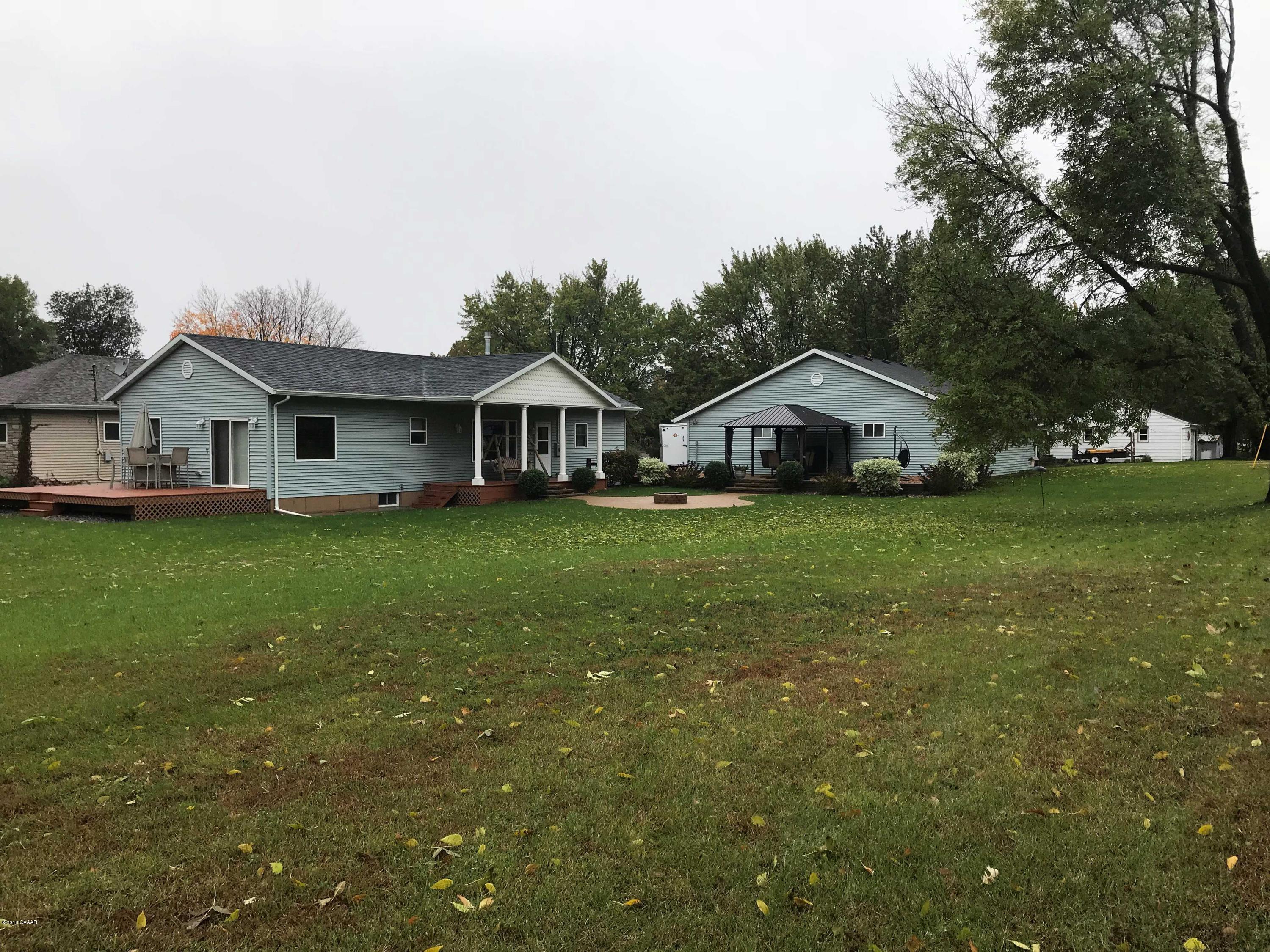 1025 Minnesota Avenue E, Glenwood, MN, 56334 MLS 1026023 Edina Realty