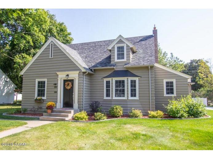 1119 Cedar Street, Alexandria, MN 56308 MLS 1024600 Edina Realty