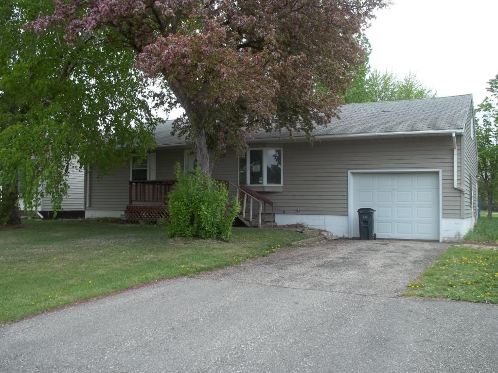 113 10th Avenue SE, Elbow Lake, MN 56531 MLS 1024955 Edina Realty