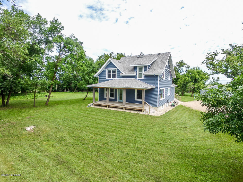 21894 S Lakeshore Drive, Glenwood, MN 56334 MLS 1025153 Edina Realty