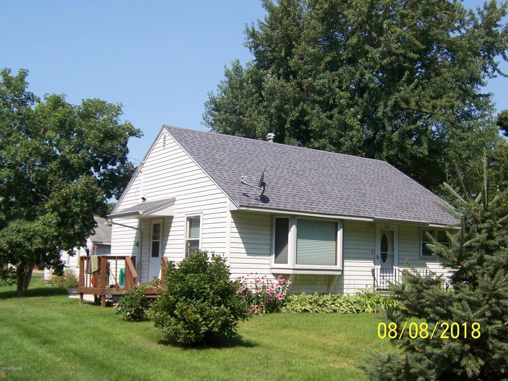 224 N Mccornell Avenue, Parkers Prairie, MN 56361 MLS 1025630