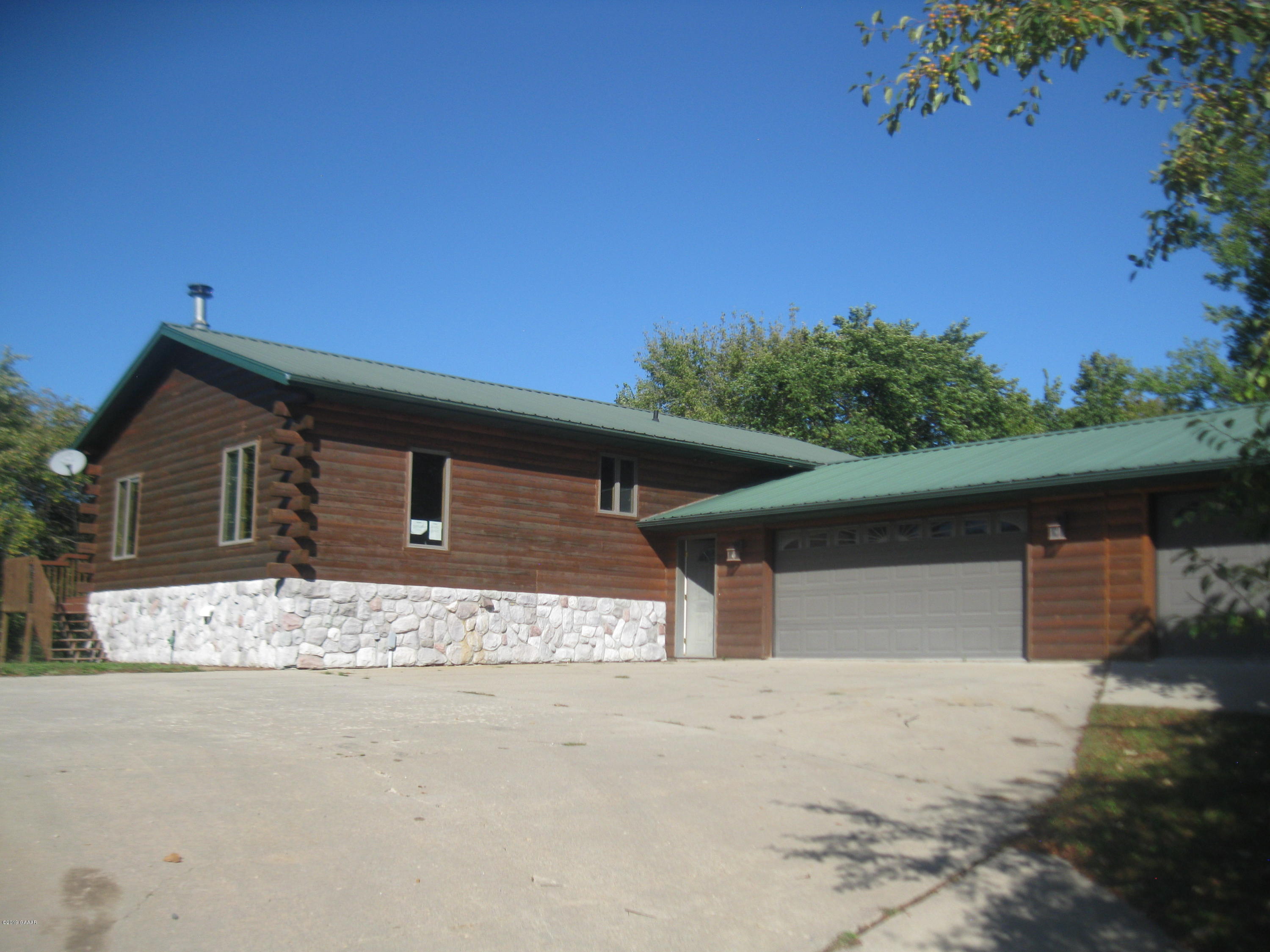 25525 Deerpath Loop, Pelican Rapids, MN, 56572 MLS 1027872 Edina