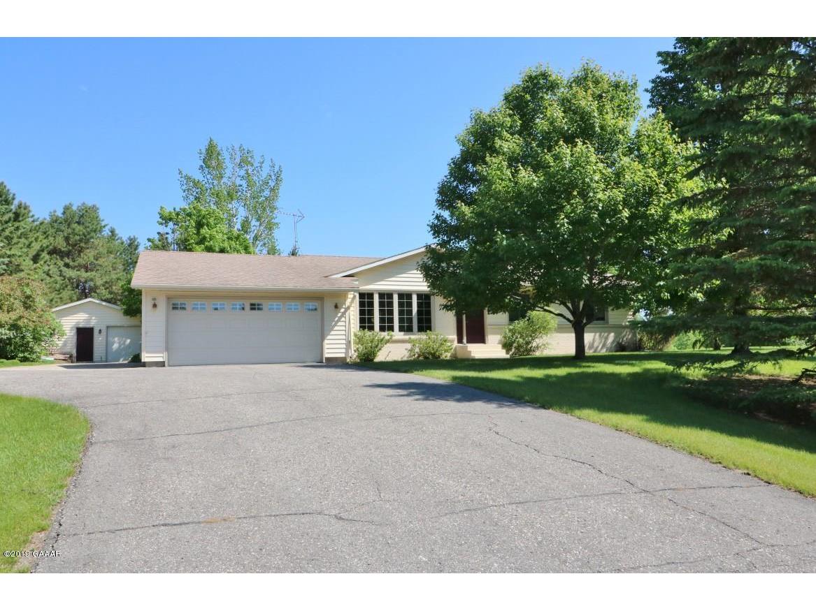 2905 Crestwood Drive NE, Alexandria, MN, 56308 MLS 1027340 Edina