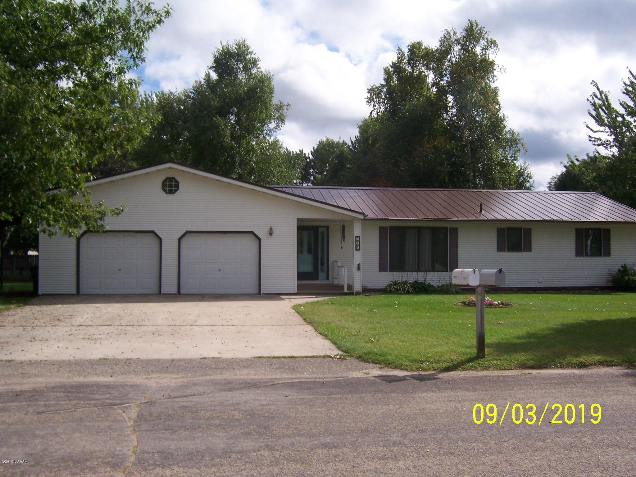 321 W State Street, Parkers Prairie, MN 56361 MLS 1028108 Edina