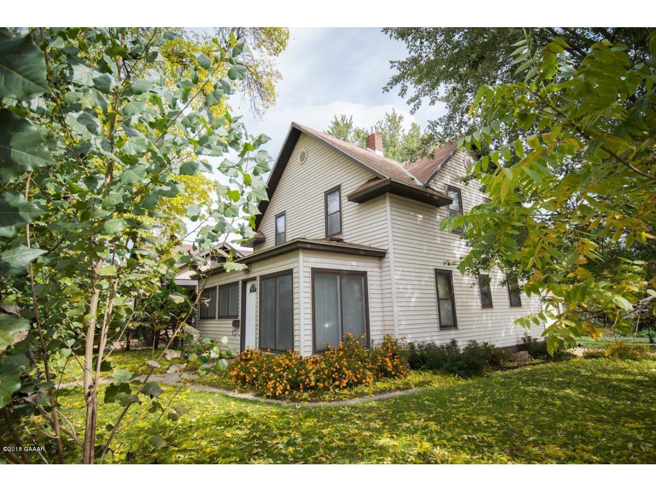 324 Lake Street S, Long Prairie, MN, 56347 MLS 1026010 Edina Realty