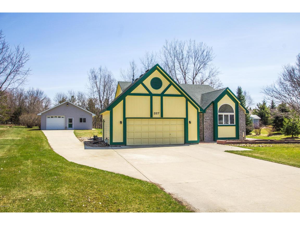 327 E Lake Geneva Road NE, Alexandria, MN 56308 MLS 1024747 Edina