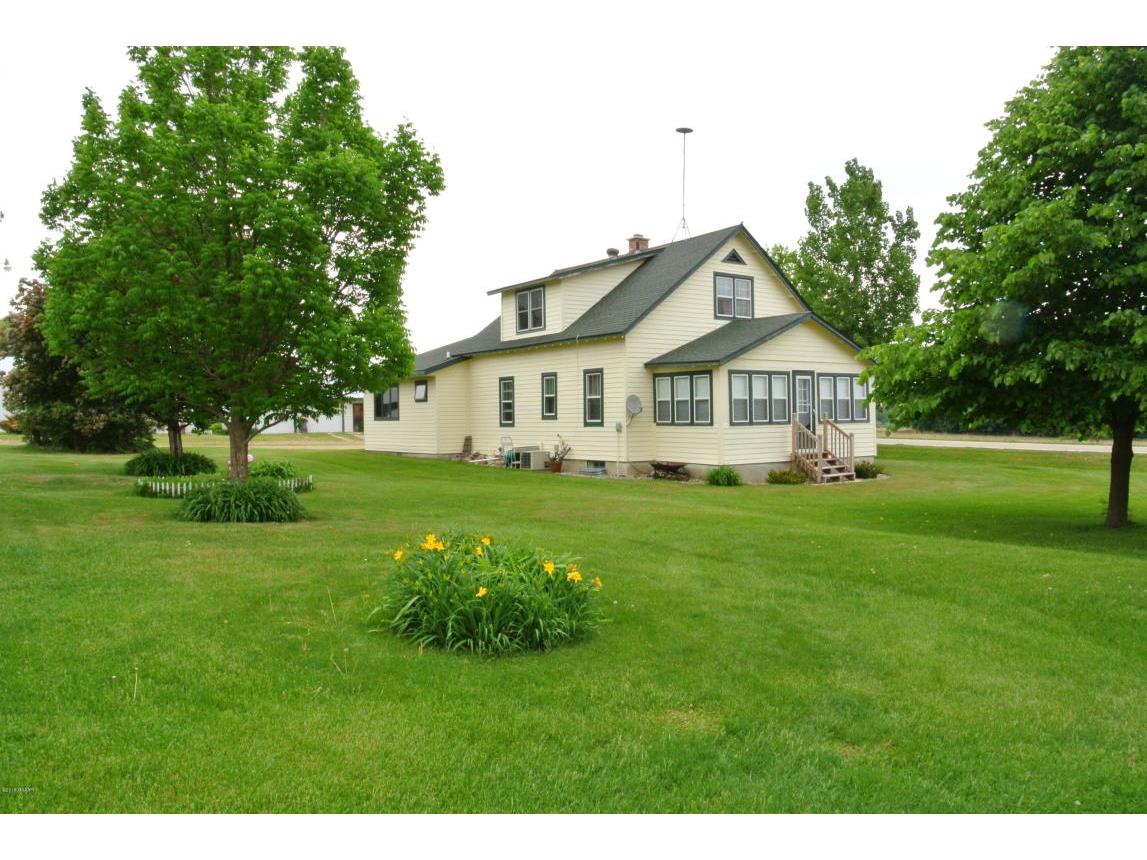 48649 Co Rd 73, Hewitt, MN 56453 MLS 1025022 Edina Realty