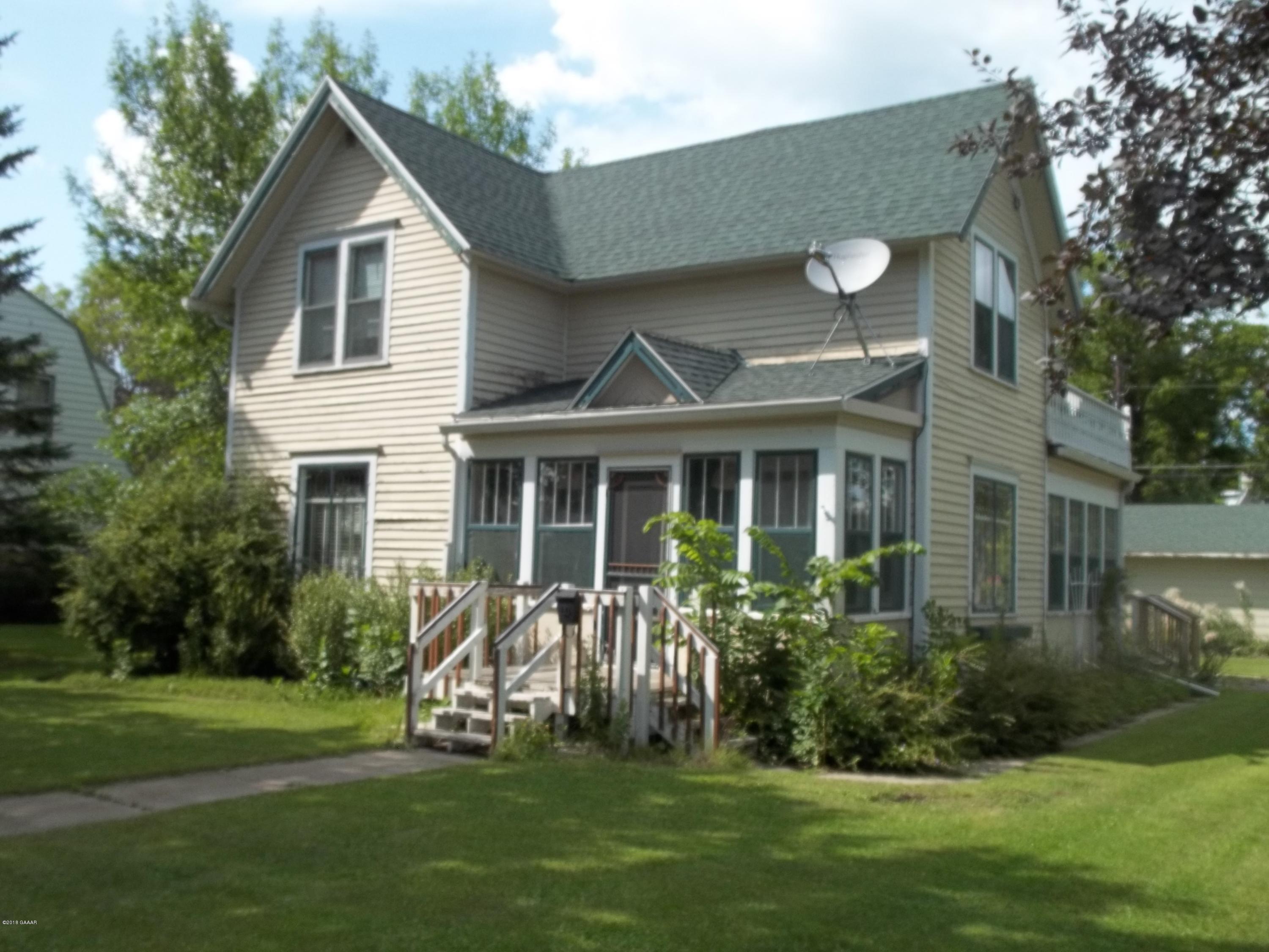 702 1st Avenue S, Wheaton, MN, 56296 MLS 1025520 Edina Realty