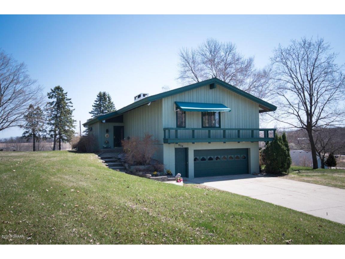 934 Woodland Circle, Long Prairie, MN 56347 MLS 1024800 Edina Realty