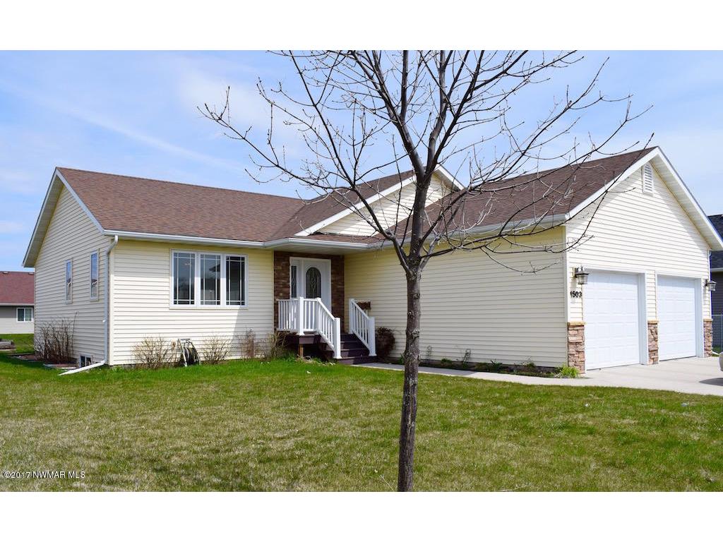 1503 Sunrise Court, Thief River Falls, MN, 56701 MLS 17951 Edina