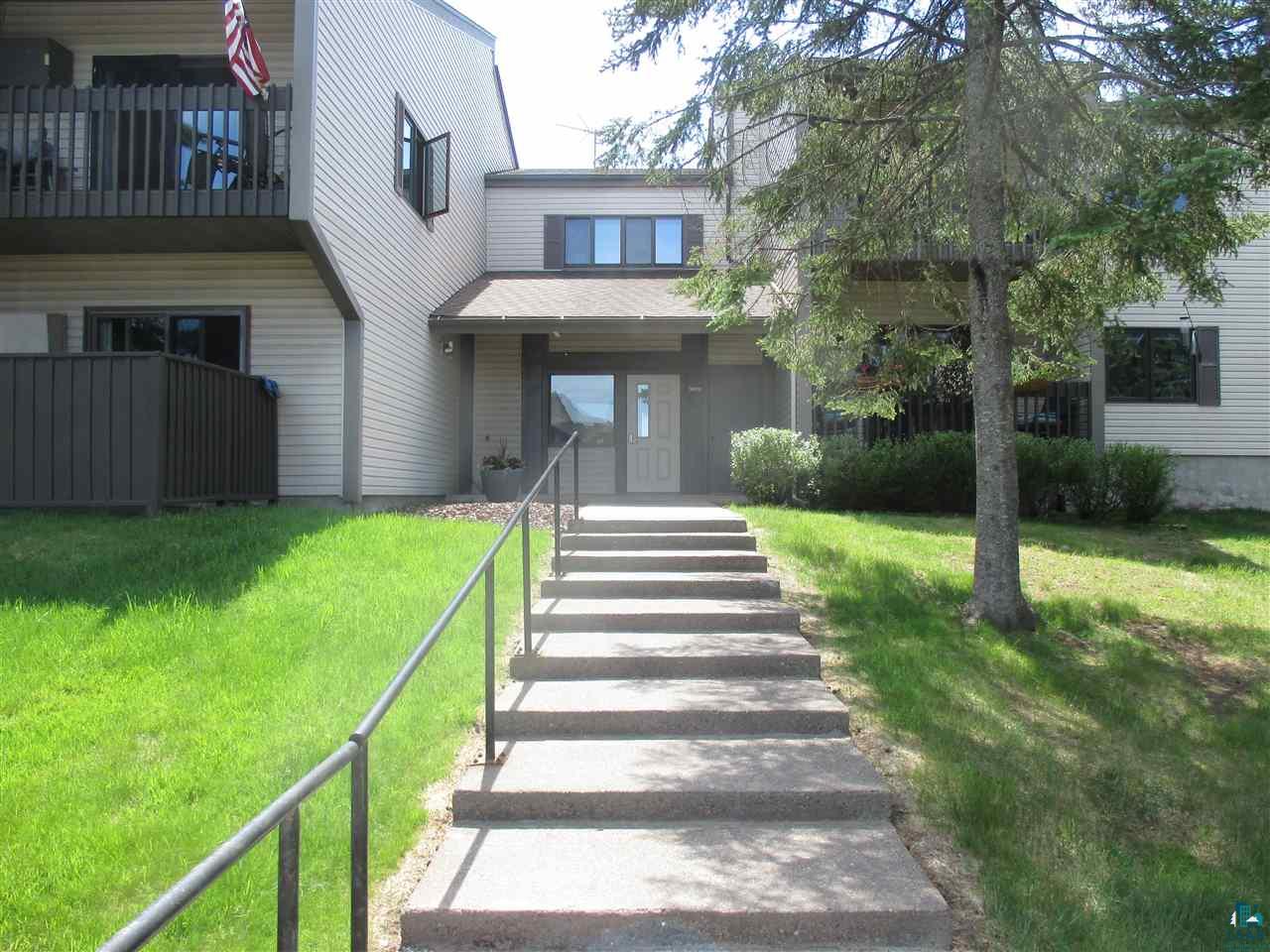 10 Village Dr, Proctor, MN 55810 MLS 6097427 Edina Realty