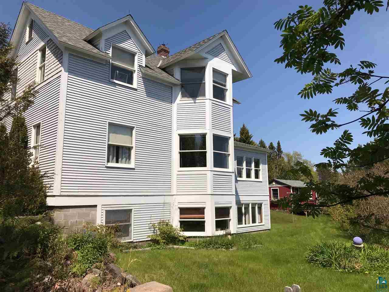 110 2nd Ave E, Grand Marais, MN 55604 MLS 6083621 Edina Realty