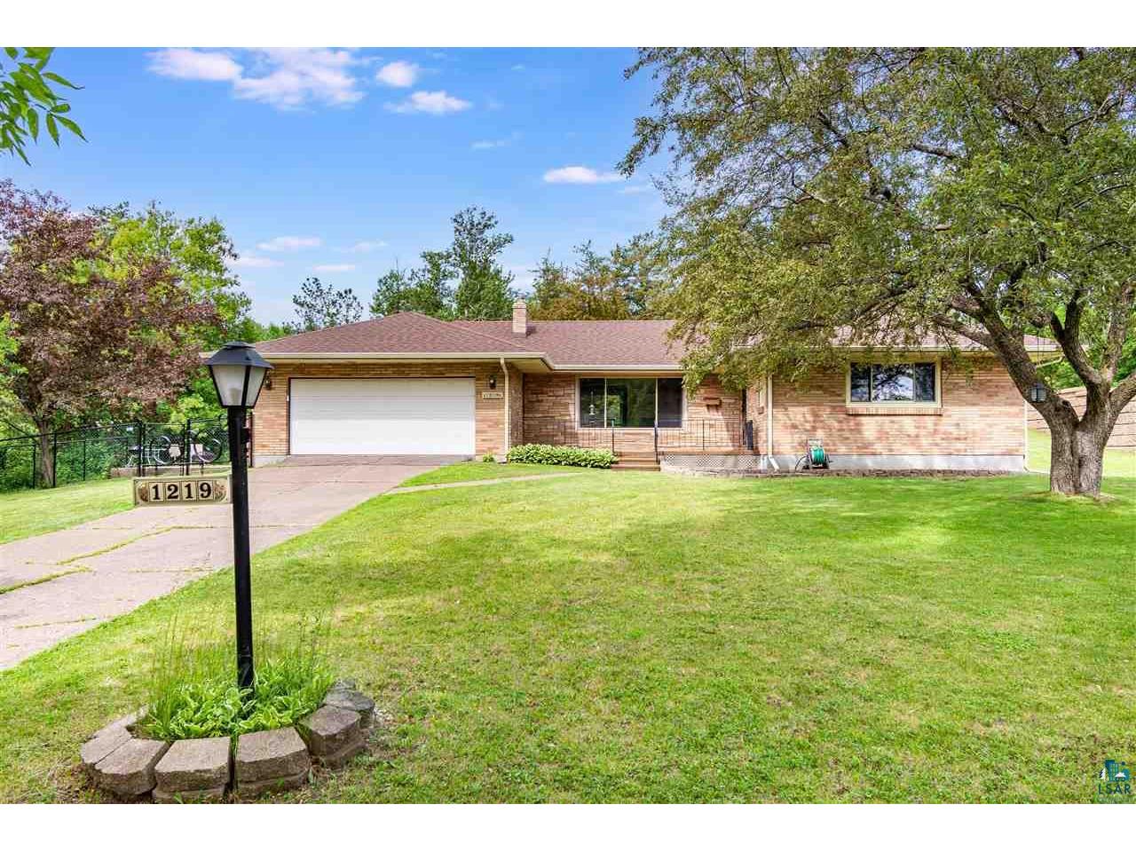 1219 N 59th Ave W, Duluth, MN 55807 MLS 6097434 Edina Realty