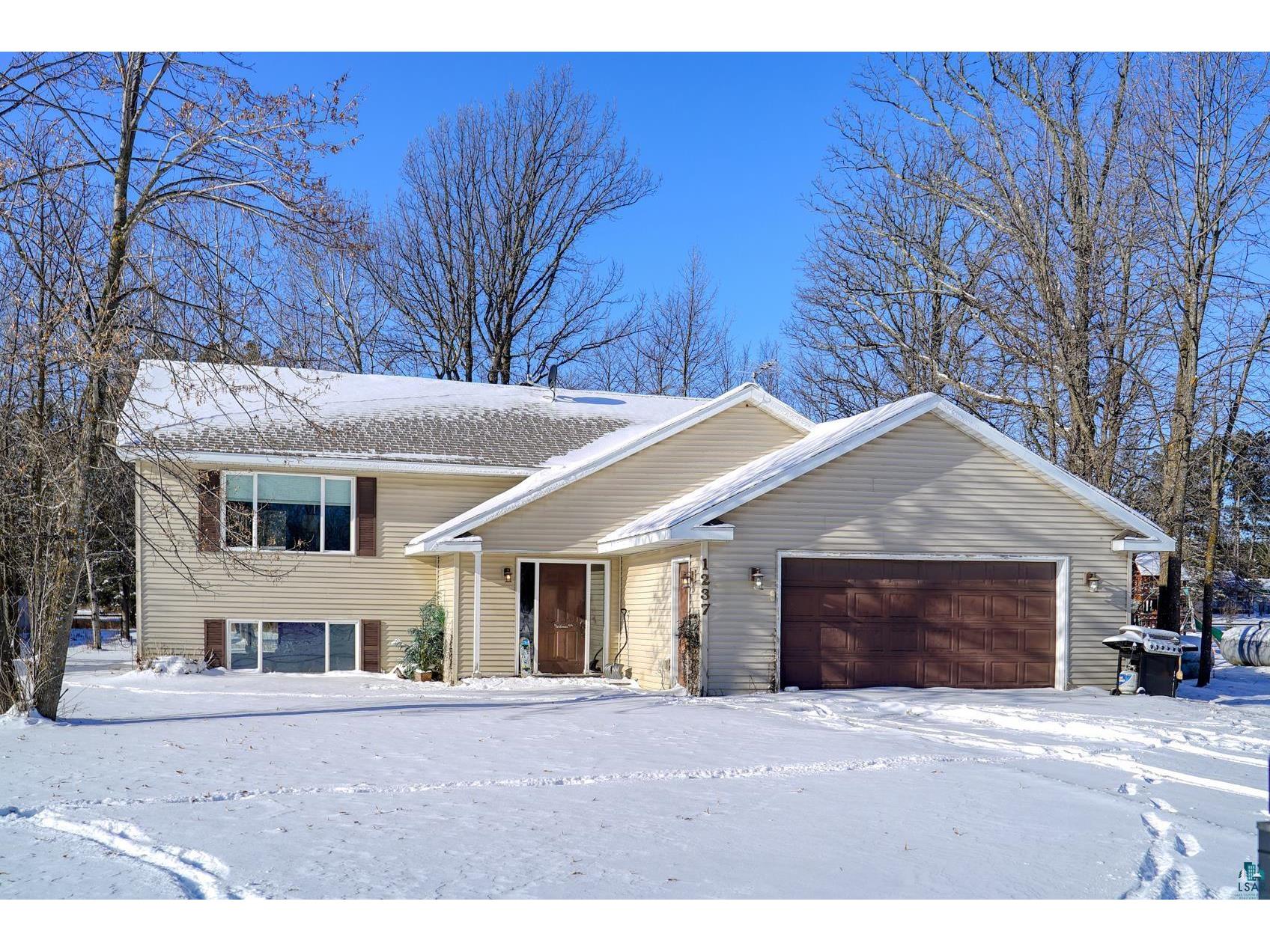 1237 North Star Ln, Cromwell, MN, 55726 MLS 6100823 Edina Realty