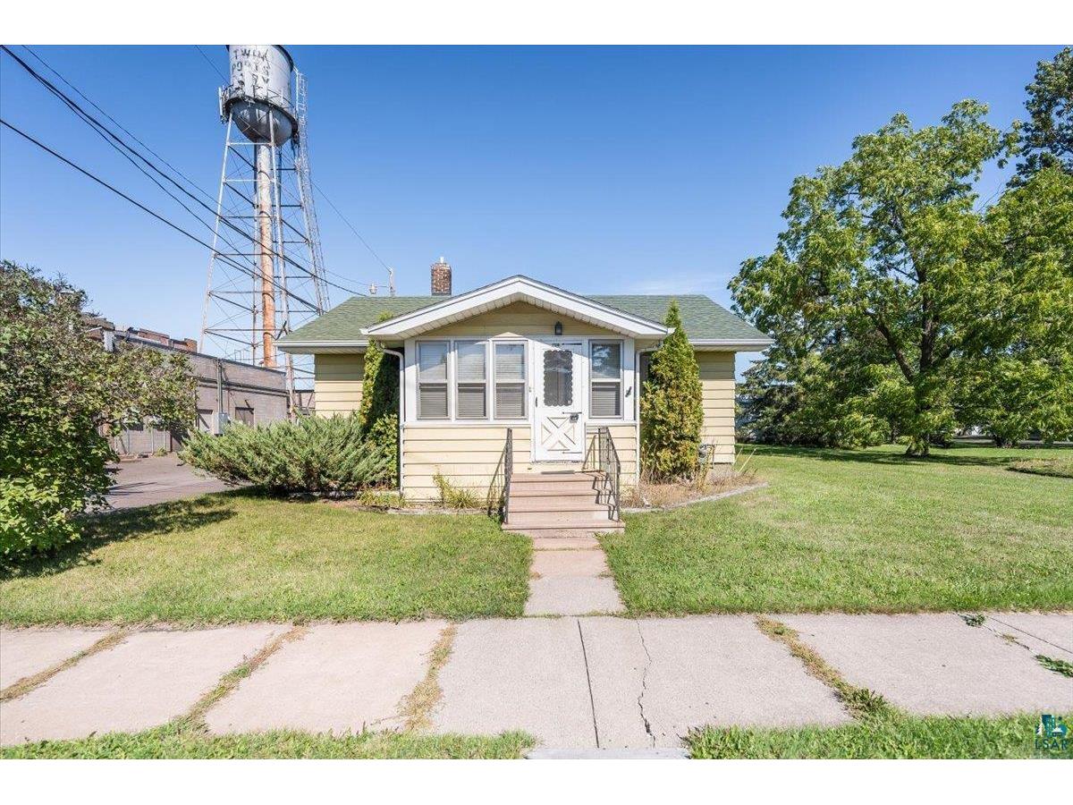 1709 N 62nd St Superior WI 54880 6099695 image1