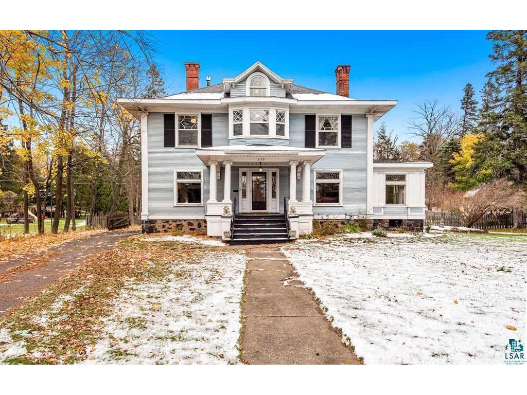 2122 Woodland Ave Duluth Mn 55803 Mls 6093751 Edina Realty