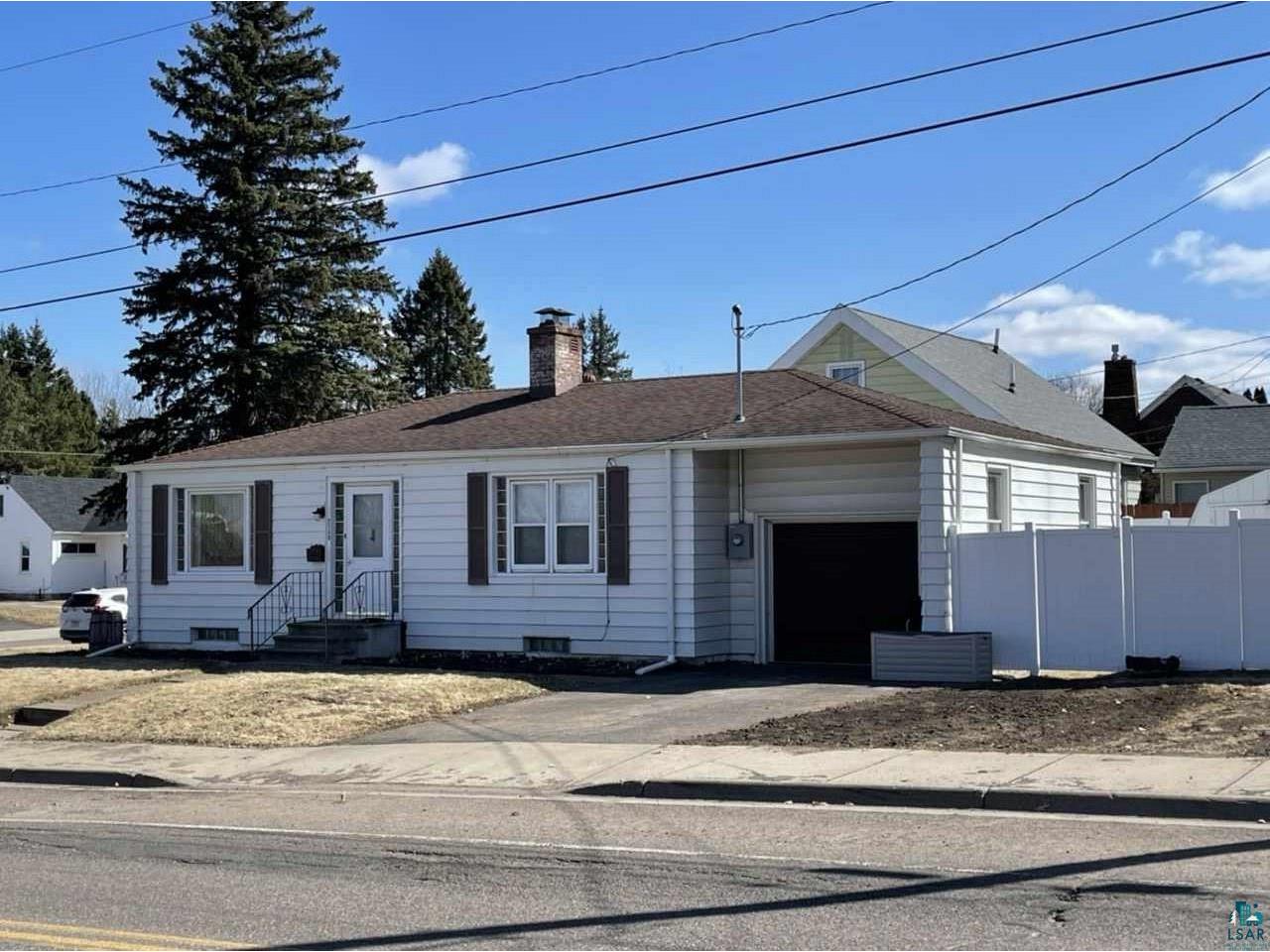 2140 Carlton Ave, Cloquet, MN 55720 MLS 6095670 Edina Realty