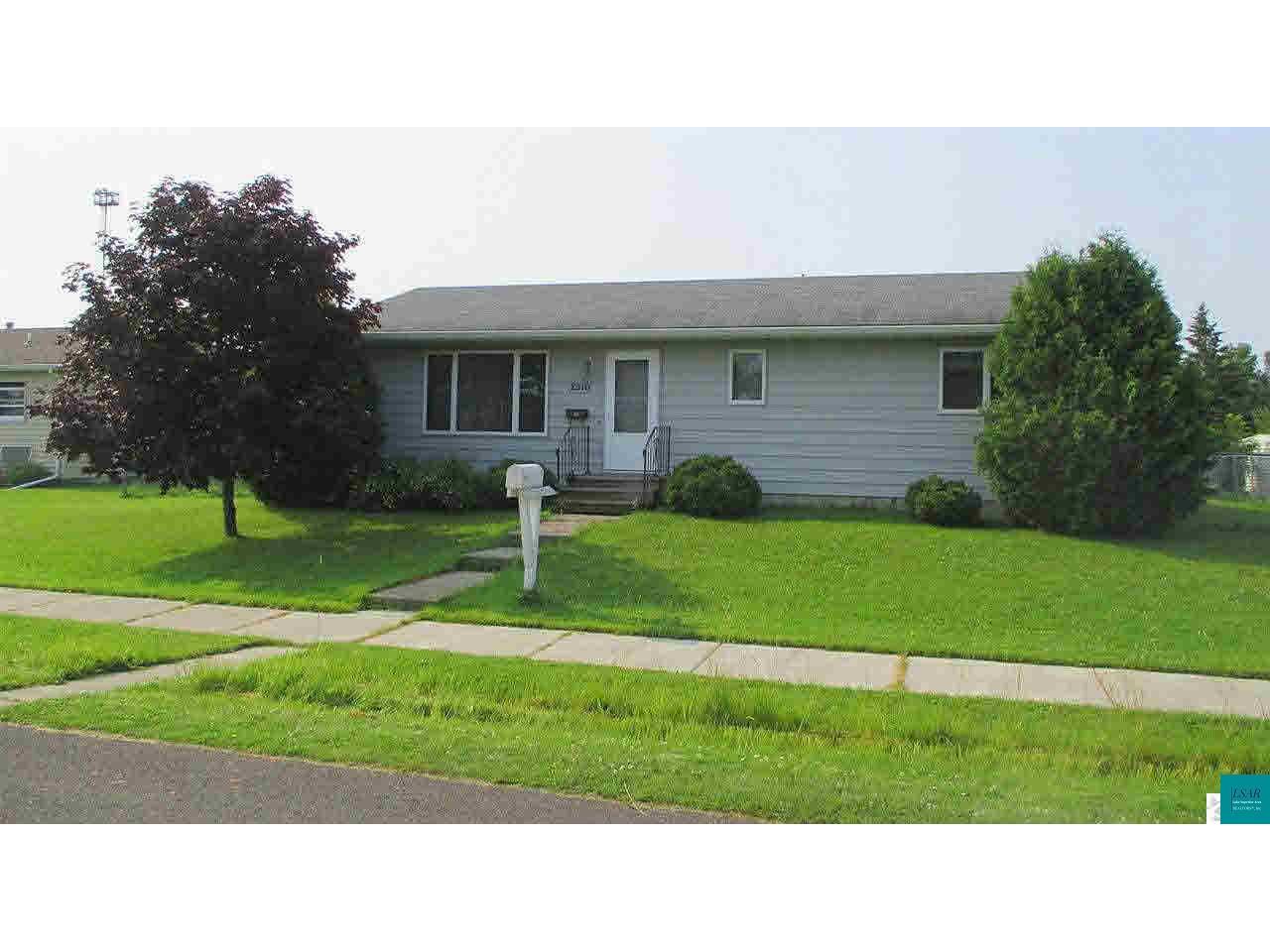 2510 N 23rd St Superior WI 54880 6055106 image1