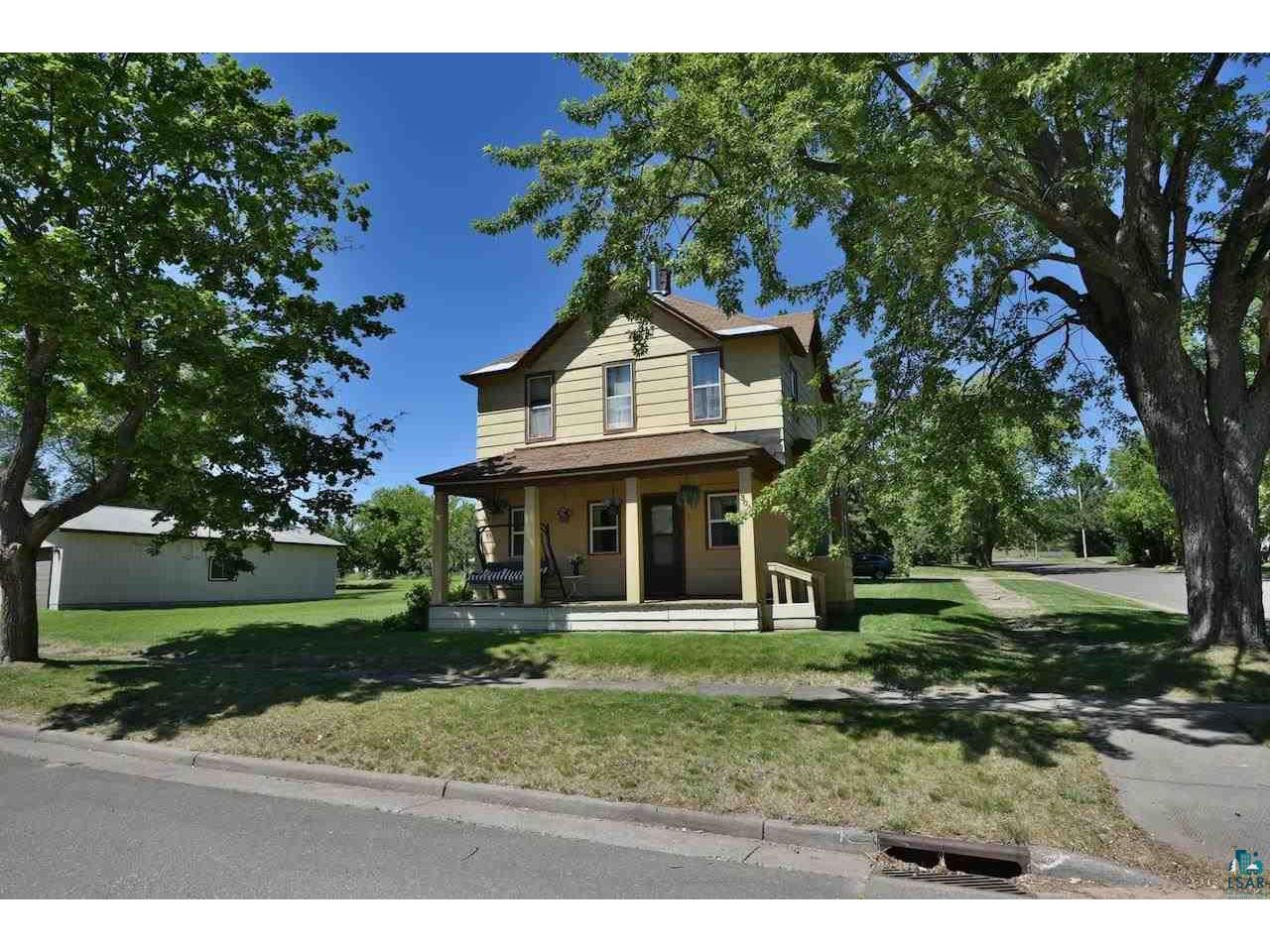 301 W 6th St, Washburn, WI 54891 MLS 6097626 Edina Realty