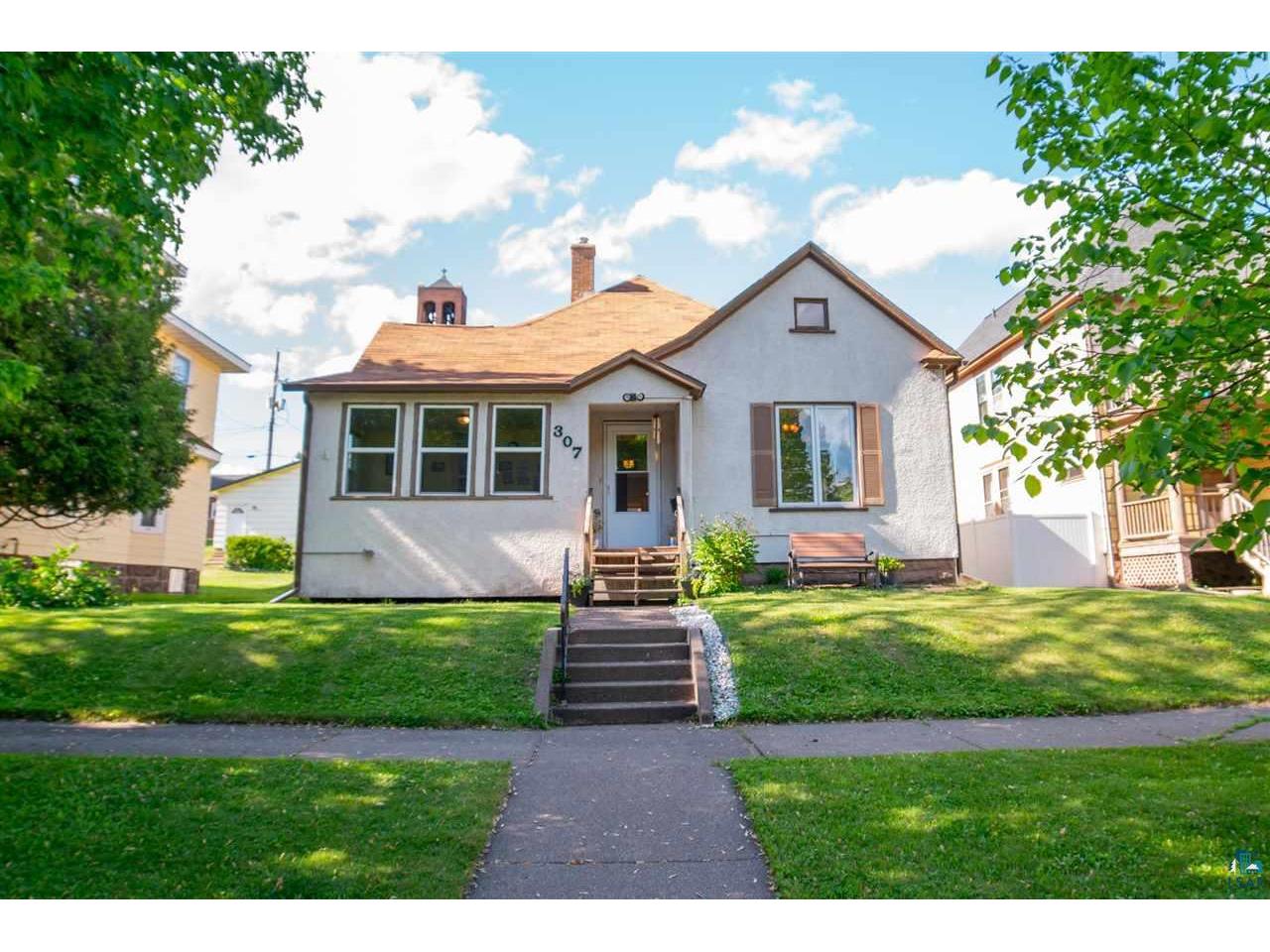 307 2nd Ave Two Harbors MN 55616 MLS 6097607 Edina Realty