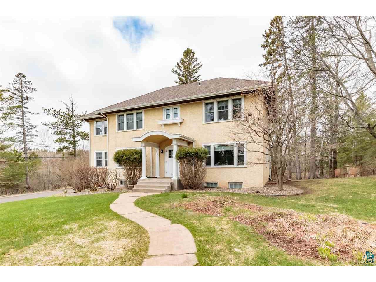 3601 Crescent View Ave Duluth Mn 55804 Mls 6095296 Edina Realty