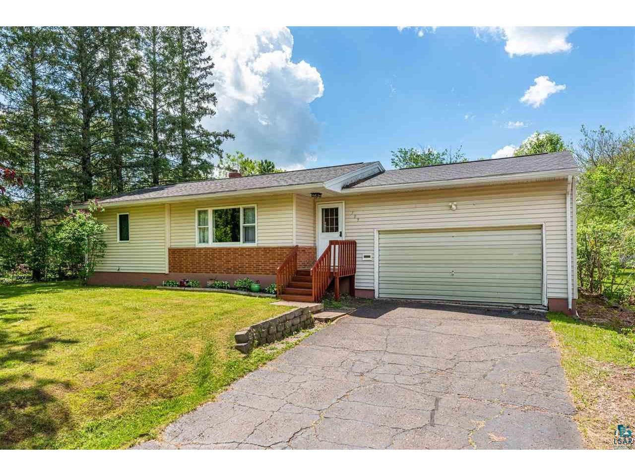 709 29th St, Cloquet, MN 55720 MLS 6097098 Edina Realty