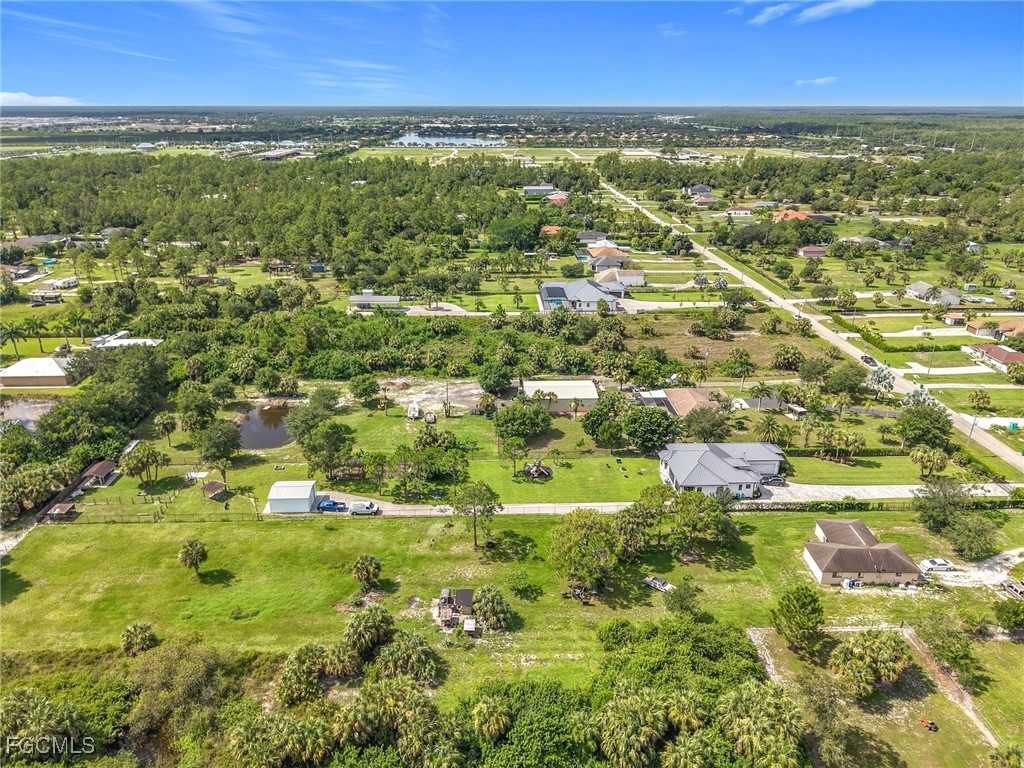 10th Street NE Naples FL 34120 2025011857 image17