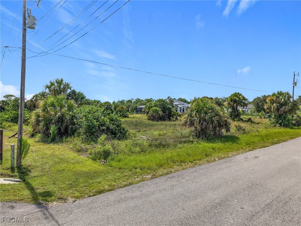 10th Street NE Naples FL 34120 2025011857 image3