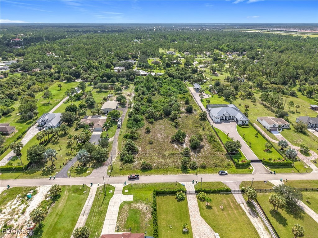 10th Street NE Naples FL 34120 2025011857 image34