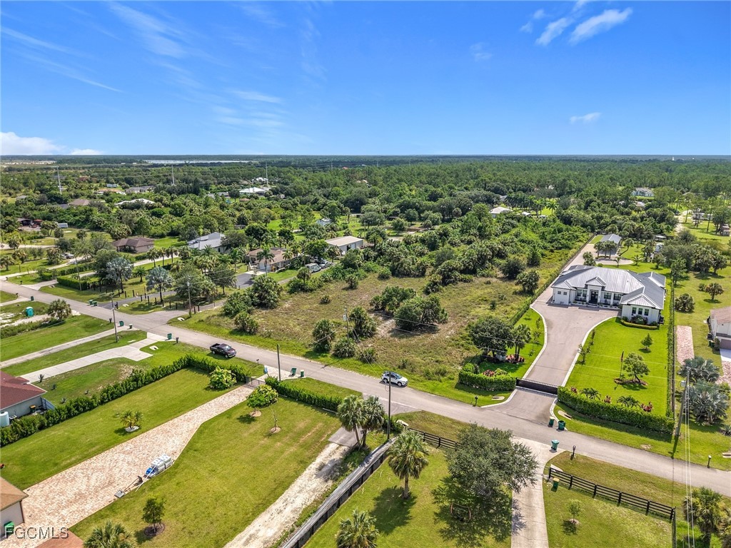 10th Street NE Naples FL 34120 2025011857 image36