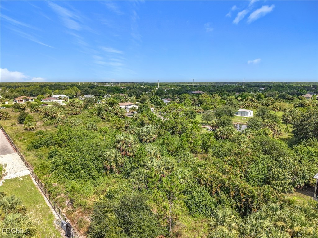 10th Street NE Naples FL 34120 2025011857 image9