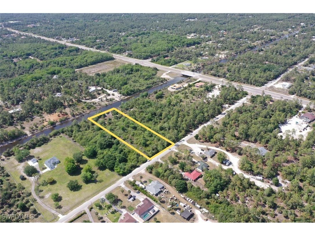 10th Street SE Naples FL 34117 225028371 image8