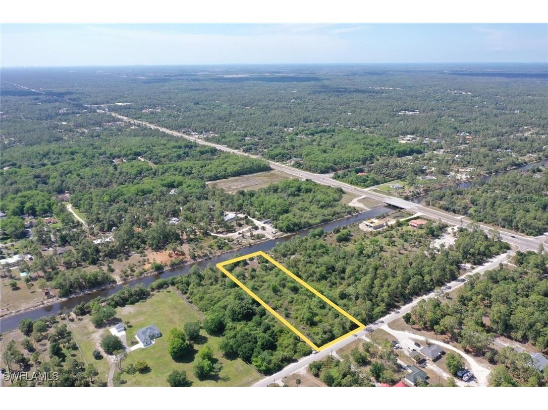 10th Street SE Naples FL 34117 225028371 image9