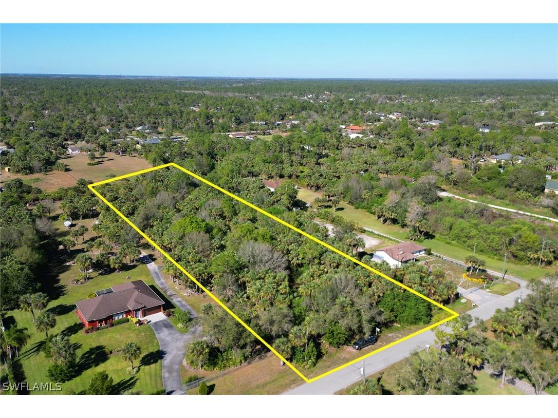 14th St Ne Naples FL 34120 223001819 image1