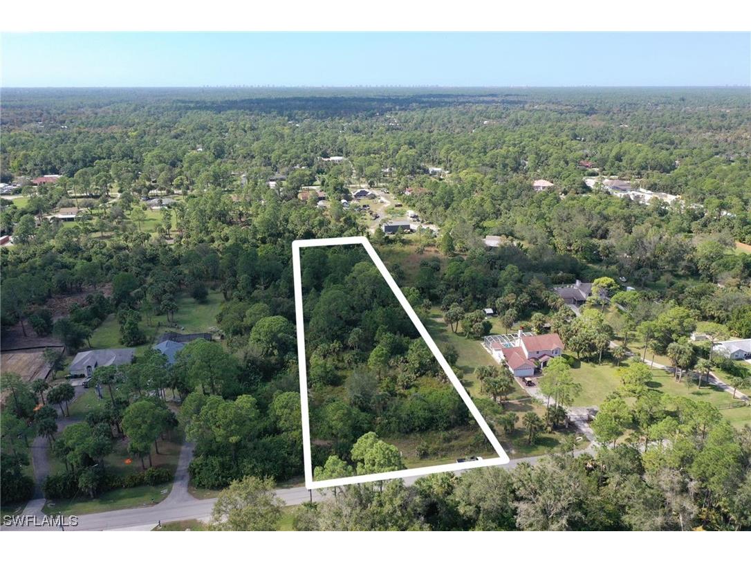 15th Street SW Naples FL 34117 223022077 image1