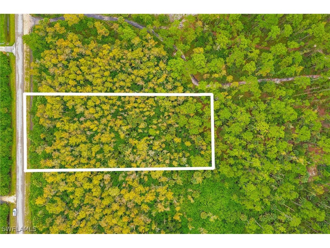 16th Avenue NE Naples FL 34120 222074083 image1