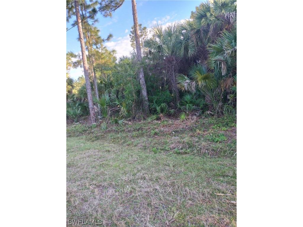 32 Avenue SE Naples FL 34117 224011090 image1