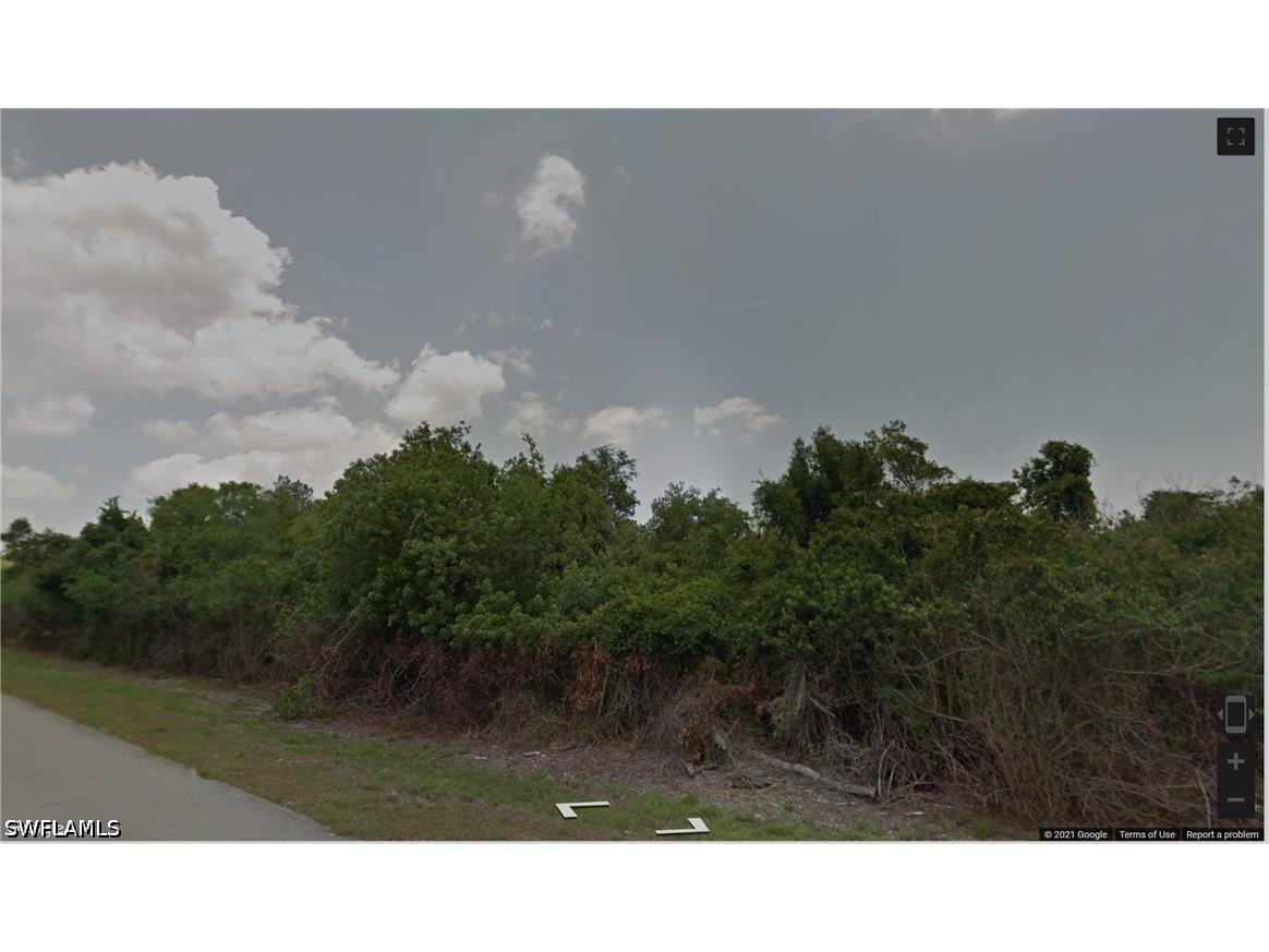 36th Avenue SE Naples FL 34120 226019945 image1