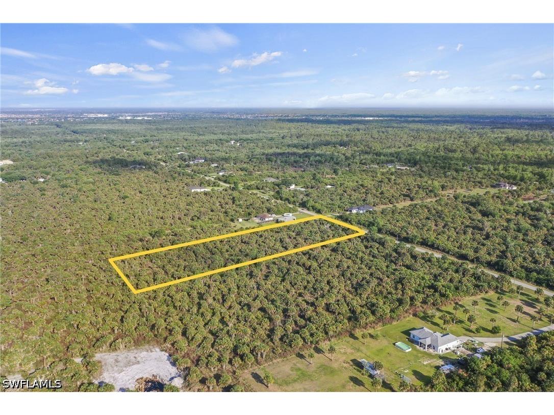 37th Avenue NE Naples FL 34120 226016320 image12