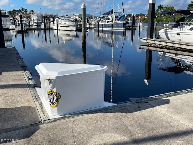 38' Boat Slip At Gulf Harbour H-17 Fort Myers FL 33908 2025013865 image1