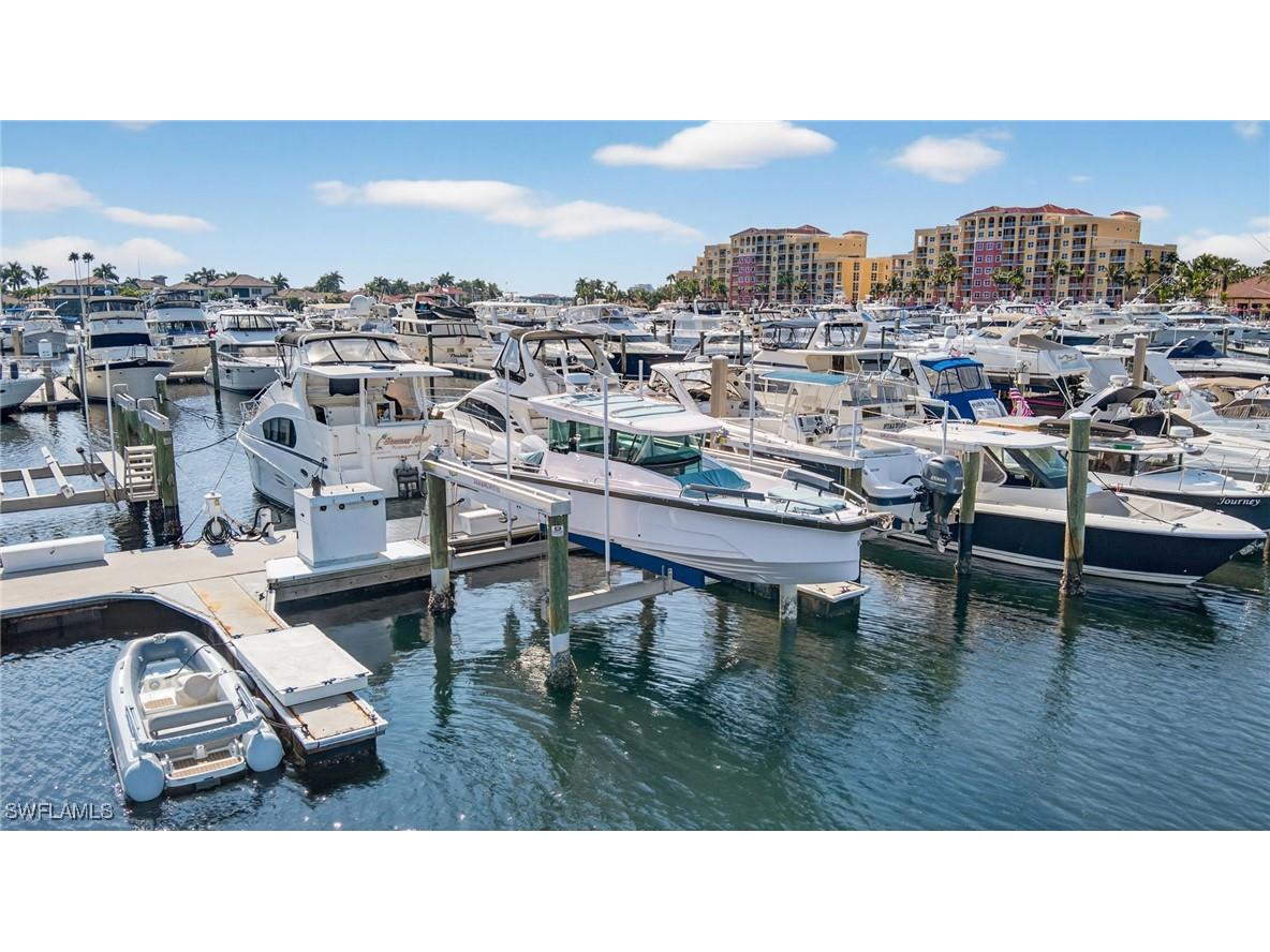 3rd Street E Palmetto FL 34221 225082926 image1