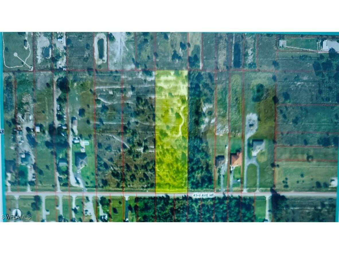 43rd Avenue NE Naples FL 34120 225080685 image1