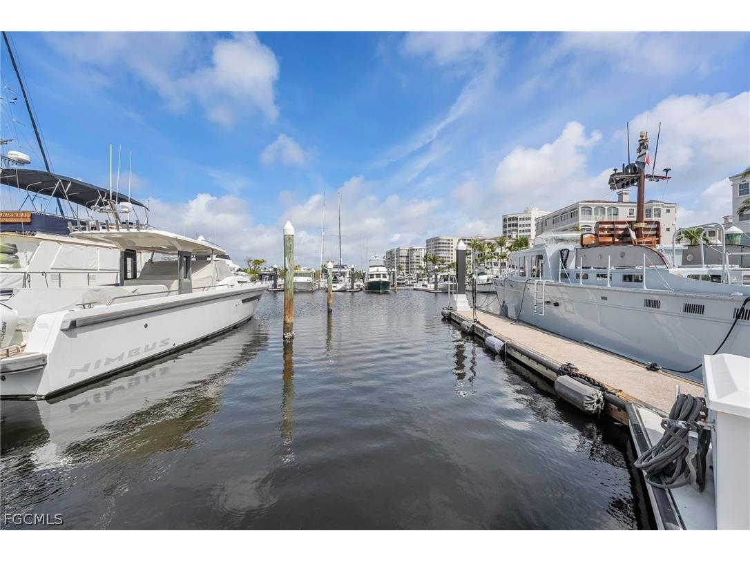 48 Ft Boat Slip At Gulf Harbour G-4 Fort Myers FL 33908 2025010557 image4