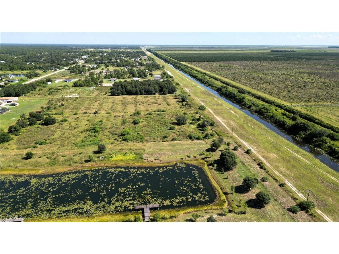 4th Terrace Labelle FL 33935 2026001368 image6