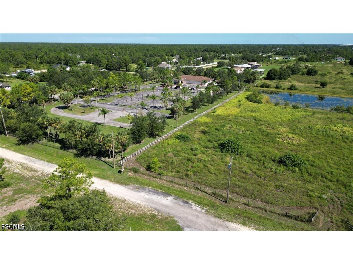 4th Terrace Labelle FL 33935 2026022585 image2