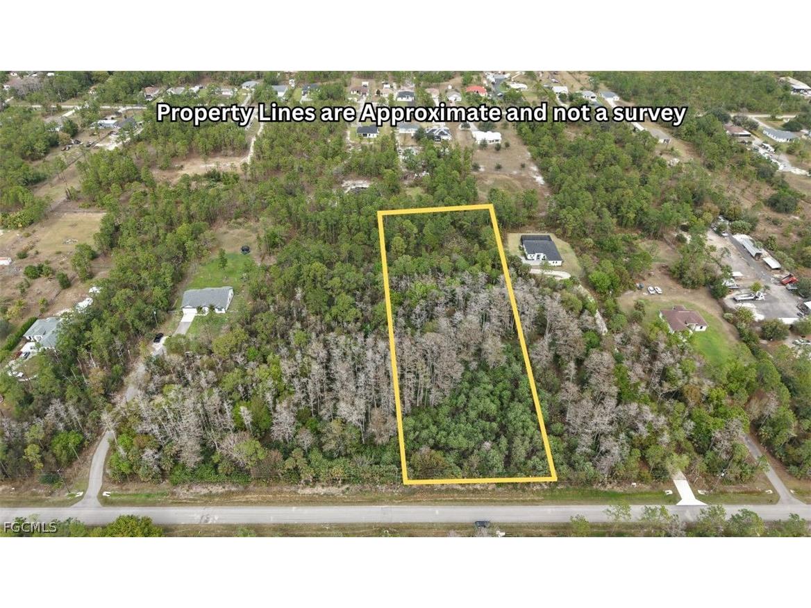 52nd Avenue NE Naples FL 34120 2026008689 image1