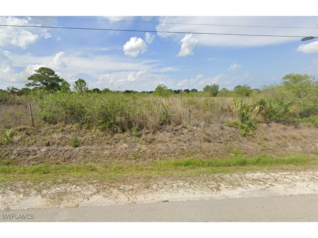 54th Avenue NE Naples FL 34120 225021402 image1