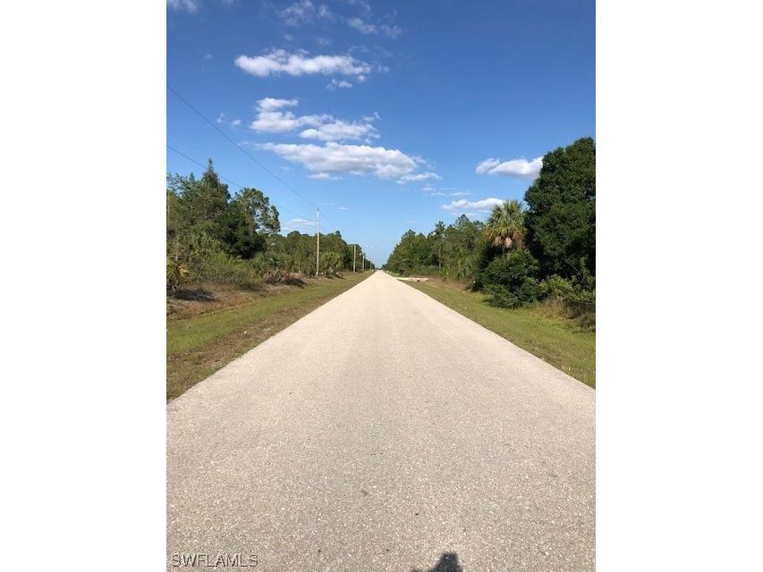 58th Avenue NE Naples FL 34120 221012172 image2