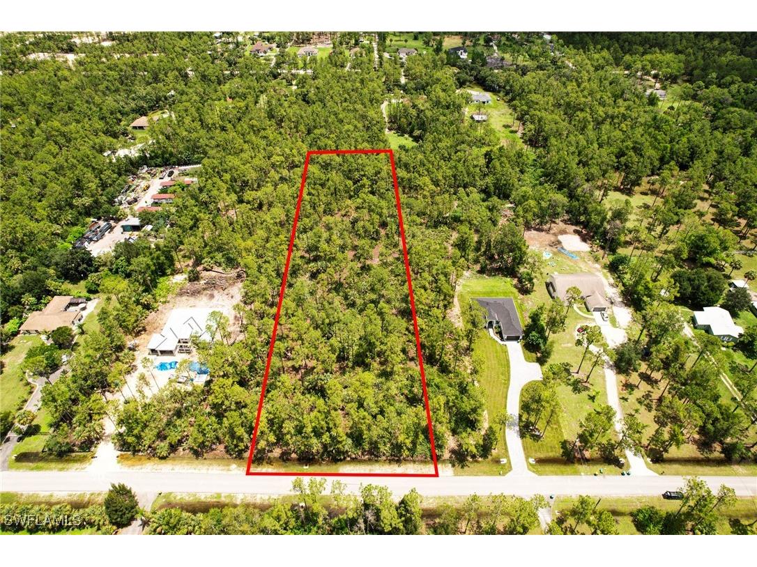 6 Avenue NE Naples FL 34120 225075359 image1
